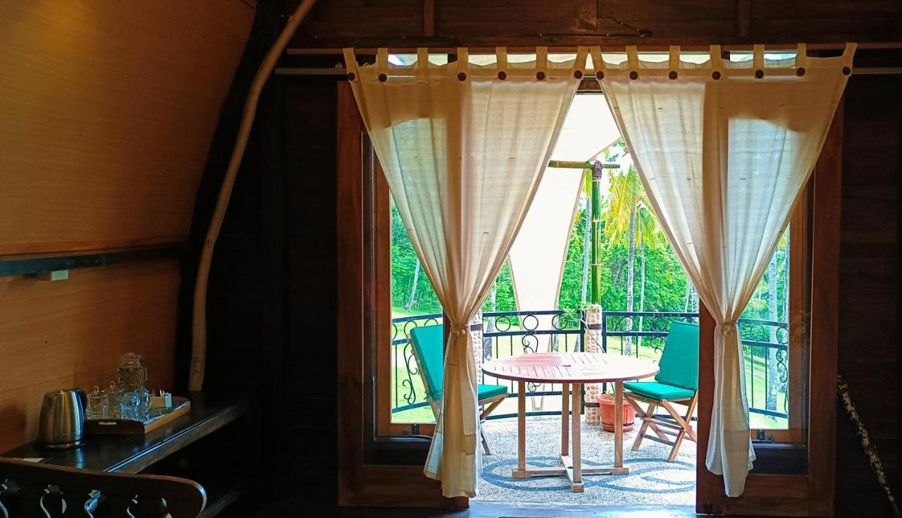 Stargate Villa Pintu Bintang Pemenang エクステリア 写真